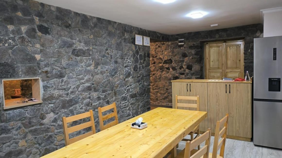 Legend Guest House Artabuynk Exterior foto